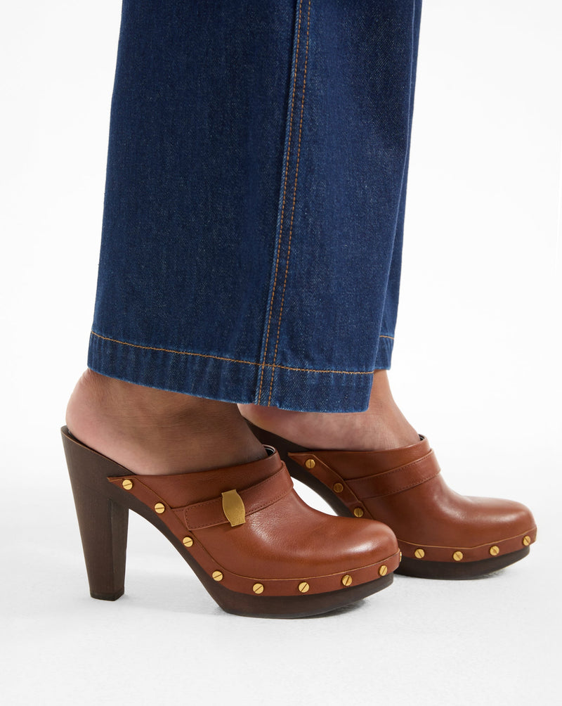 Giana Platform Clog